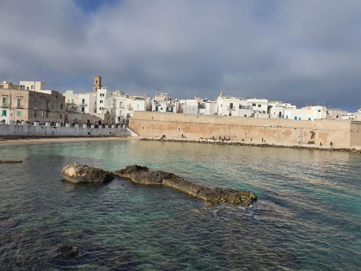 La Maison Di Alessandra Monopoli Buitenkant foto